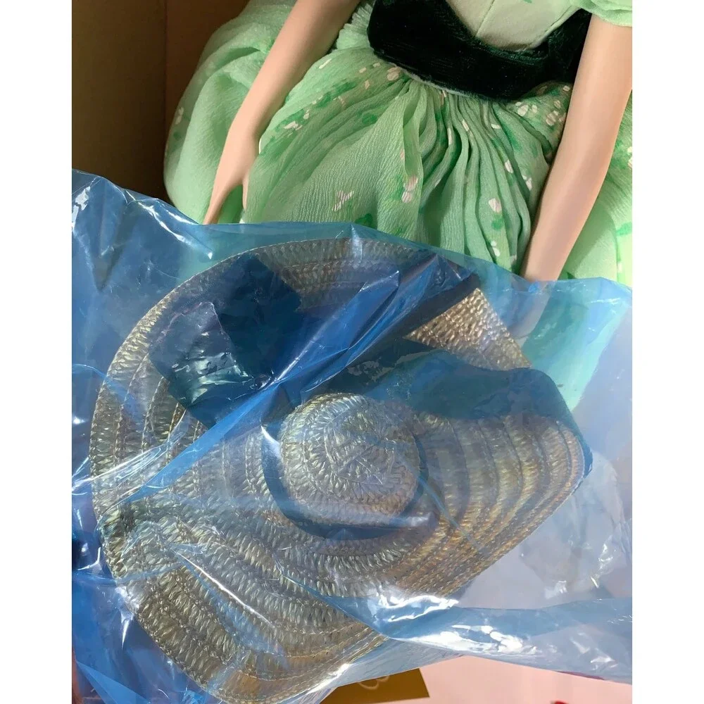 Scarlett O’Hara porcelain doll in Box Franklin Mint